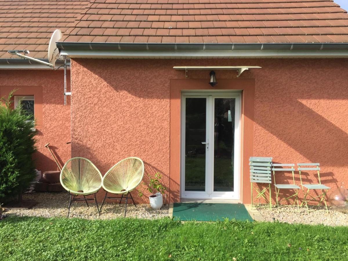 Maison à la Campagne à 2km du Circuit de Bresse Sagy  Exterior foto